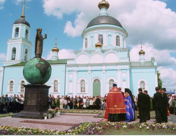Памятник как протест против несправедливости