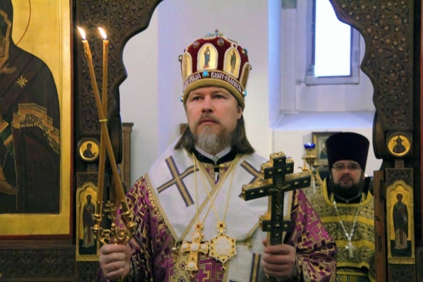 Когда служит архиерей